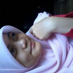 Keep istiqomah ;)
menjadi wanita sholeha :)
banyak teman,banyak pahala bersilaturahim :)

#salam kenal :D ;)
