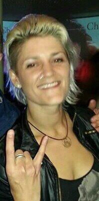 pollywotsit1's profile picture. love my kids n my bug they are my world and im grateful for everything i have cause money carnt buy me love xxxx