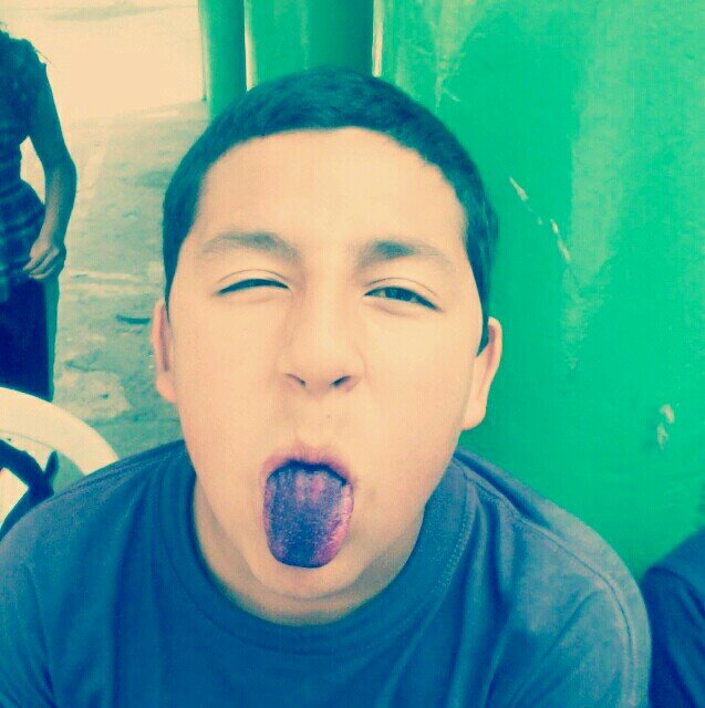 Holaaaaaaaaaaa
Me llamo Daniel y me dedico a jugaaaaaaaaaaaar Minecraft y Teewrold