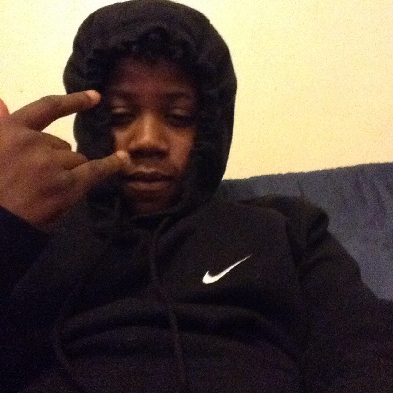 Im young niggah i dnt love bitches i love money i smoke loud n always straped up i rap im cold af n turn up on a fck boi!!! i shit on uu niggahs n i love top