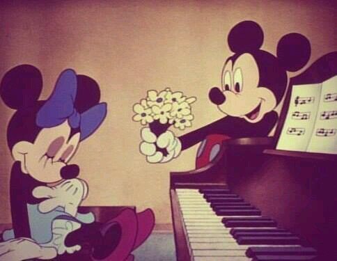 The best thing in life is to love and be loved in return♥- mouling rouge