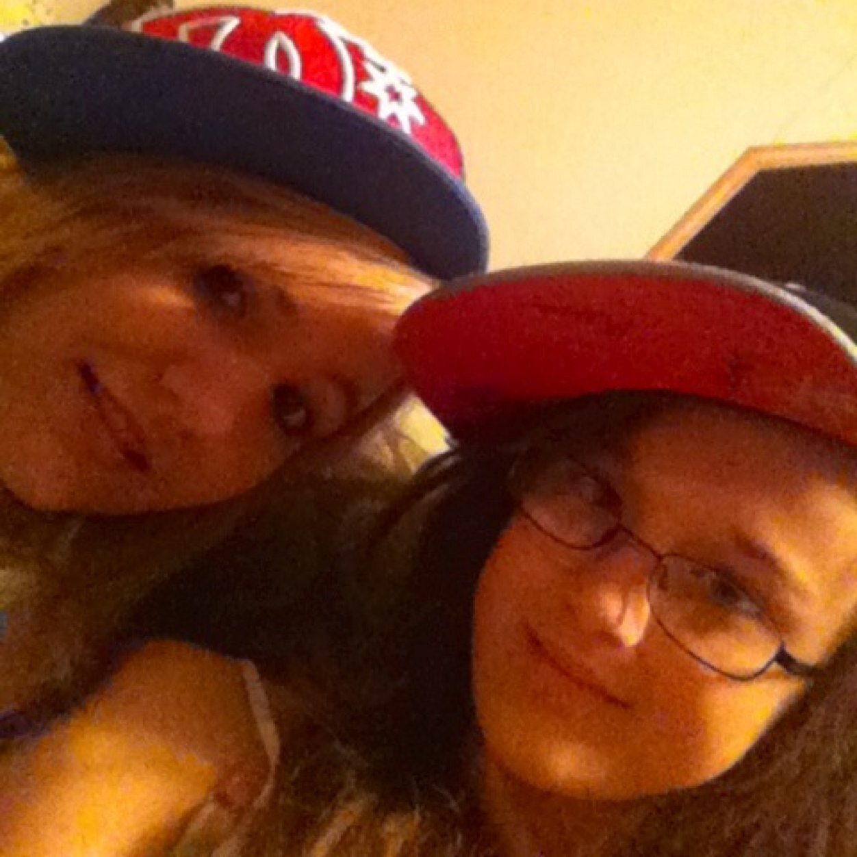 autumnhicks15's profile picture. XD if ur reading this. I LOVE YOU.