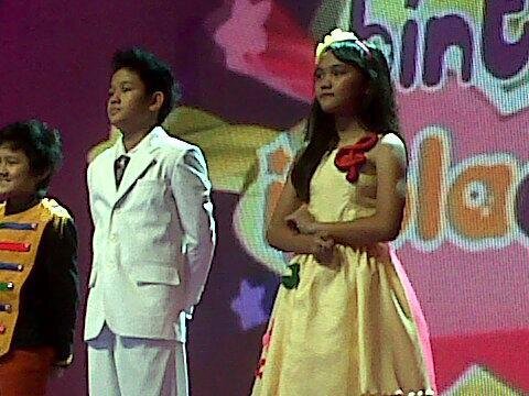 Fanbase @bagasrds @ChindaiGloria | Followed By @jennasabina @badaistatic @Elissepandean_ @GladysBetsy | Resmi By @RereRegina05 | Anniv [2708013] | enjoy^^