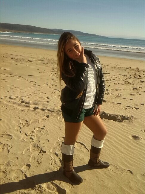 jennife40329898's profile picture. 