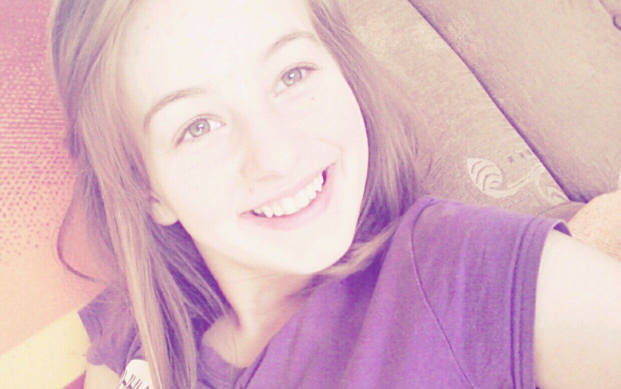 I love Harry Potter, GG, PLL and ex-yu groups! 3