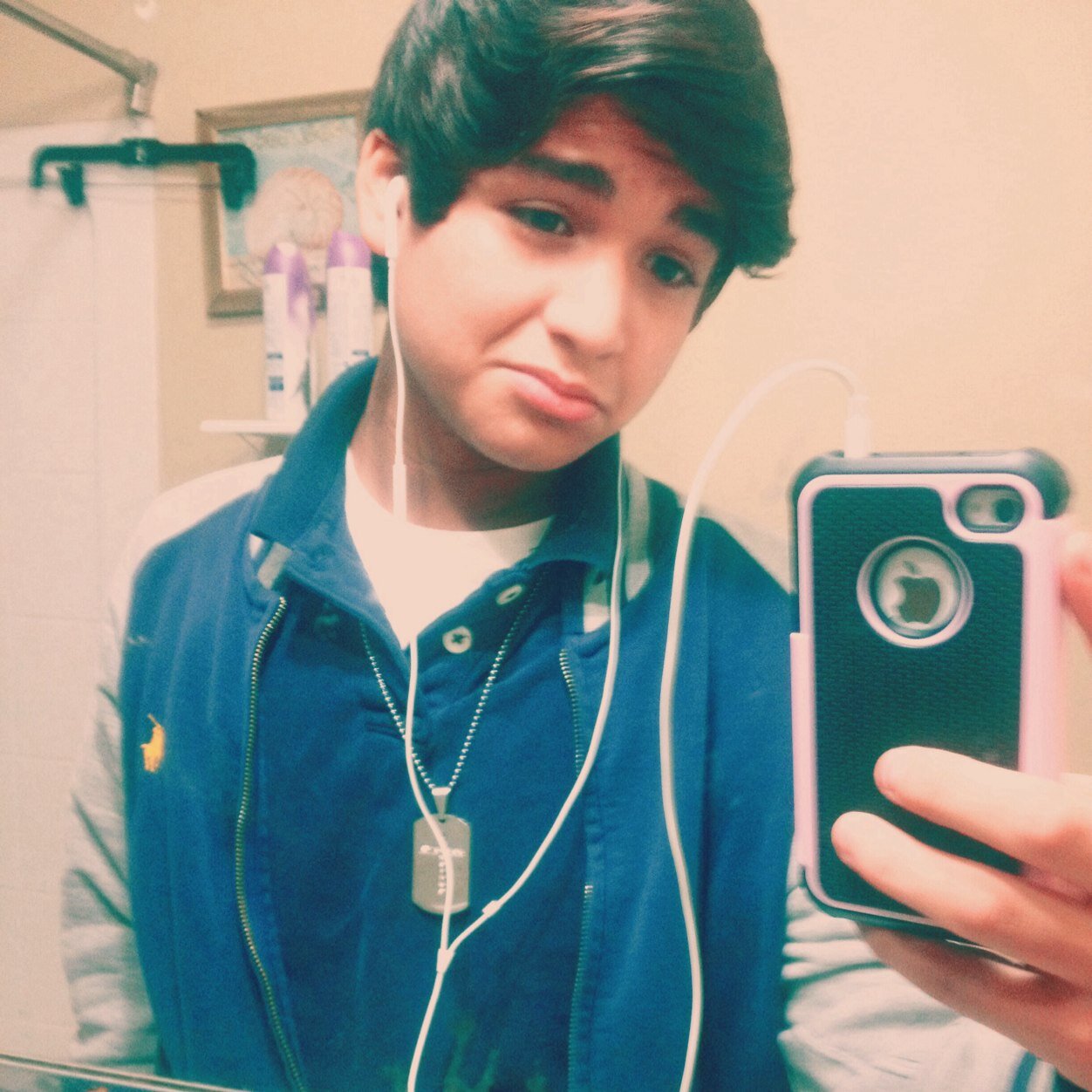 •14 
•Rayne high 
•I smoke 
•I'm a star
• I got swag