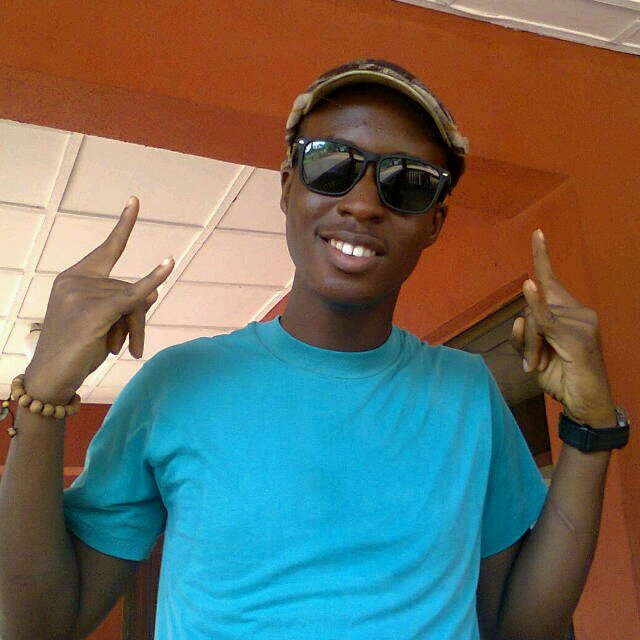 ChukwudiObih's profile picture. RAPPER/SINGER.....X-4ni RecoRdz Owner....08095944464.......ARABA UMUZOCHA Representer::::::::asa ji kaya aju ese::::::igbo Rap m' no na air plane!!!!