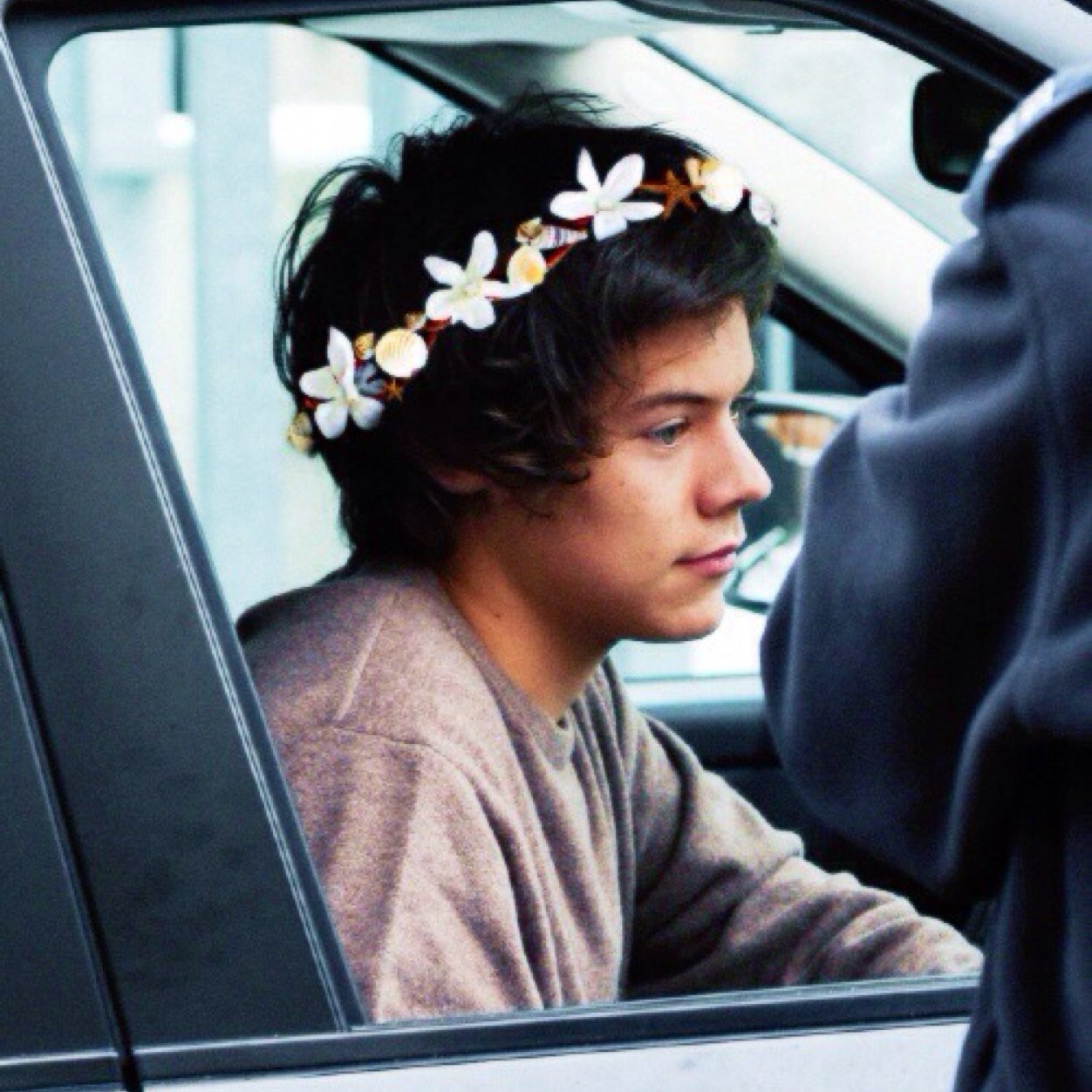 i make edits of the boys but i do personals aswell | feel free to make requests |