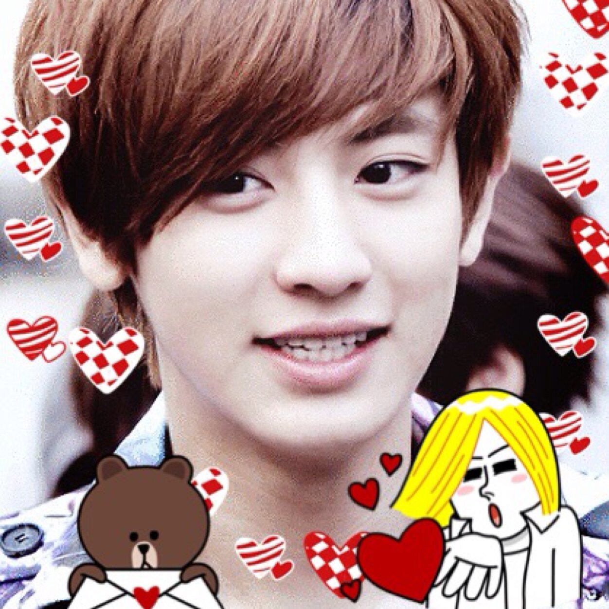 k-pop大好きな98Lineです‼︎大好きすぎてやばいっす。とくにEXOのちゃにょるがやばたんです♡///いろんなグループがLOVEなのでフォロー宜しくですー‼︎