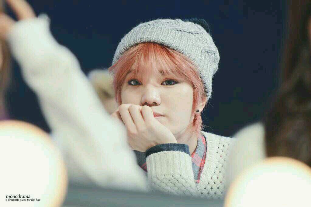 มักเน่หน้าหวานซองจง[บอท] ผมชอบอ้อน ขี้เหงา เพราะงั้นมาคุยกันเยอะๆนะครับ ^^ -26/03/12-