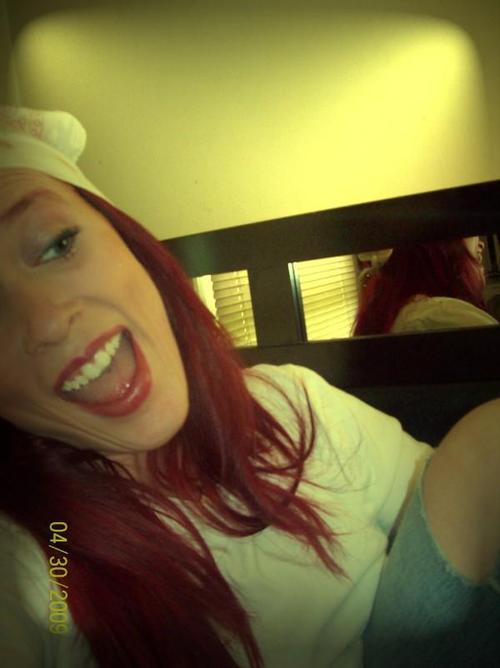 u4gitit's profile picture. I am complicated to the world, yet simple to the universe.