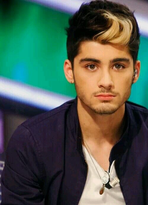 i love u ..............cant say :( but i love u sooooooo much 3