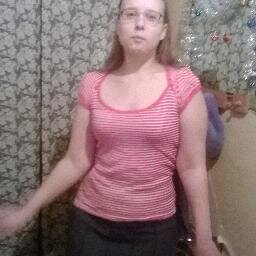 Библиотекарь, занимаюсь поиском работы по специальности