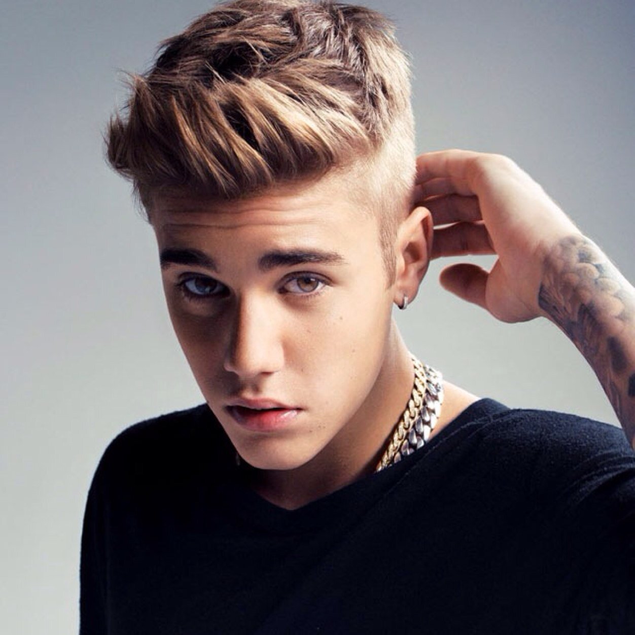 Twinkle twinkle little star, Justin has come so far! Haters, fakers, go away! True beliebers will always stay! #Believe