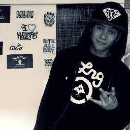 Feliz,Determinado,Sonhador,Guerreiro,Parceiro e Filho de DEUS.Skate all day