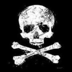 Rockero/Metalero,amante de system of a down,nirvana,metallica,guns n roses y muchos mas,chico o chica?no lo se ni yo,plantando neuronas desde 2000