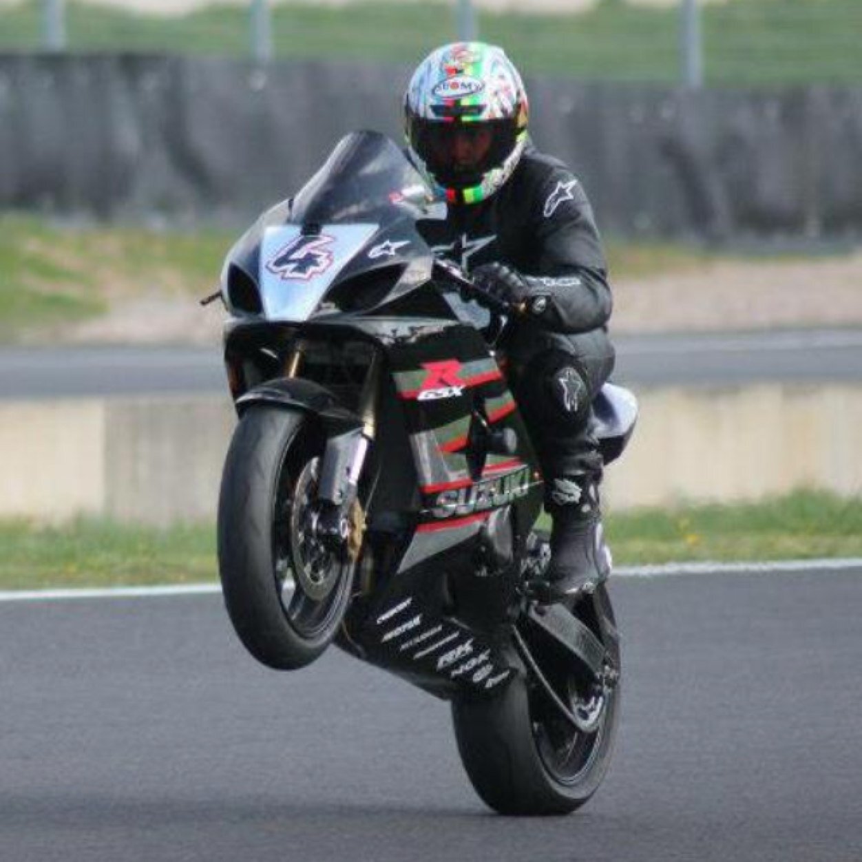 DominguesAntony's profile picture. 