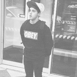 free follow bc u r kewl af ✨ @beauoakley