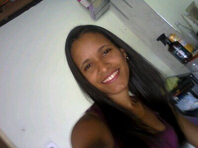 Estudante de Nutrição, amiga, SUPER discreta . . .