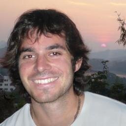Chileno nómada. Social Sciences Dr inicial. En semanas, tío de la hermosa @ValGarciaLoyola :). Ley de vida: Cuando uno tira mierda, recibe mierda.