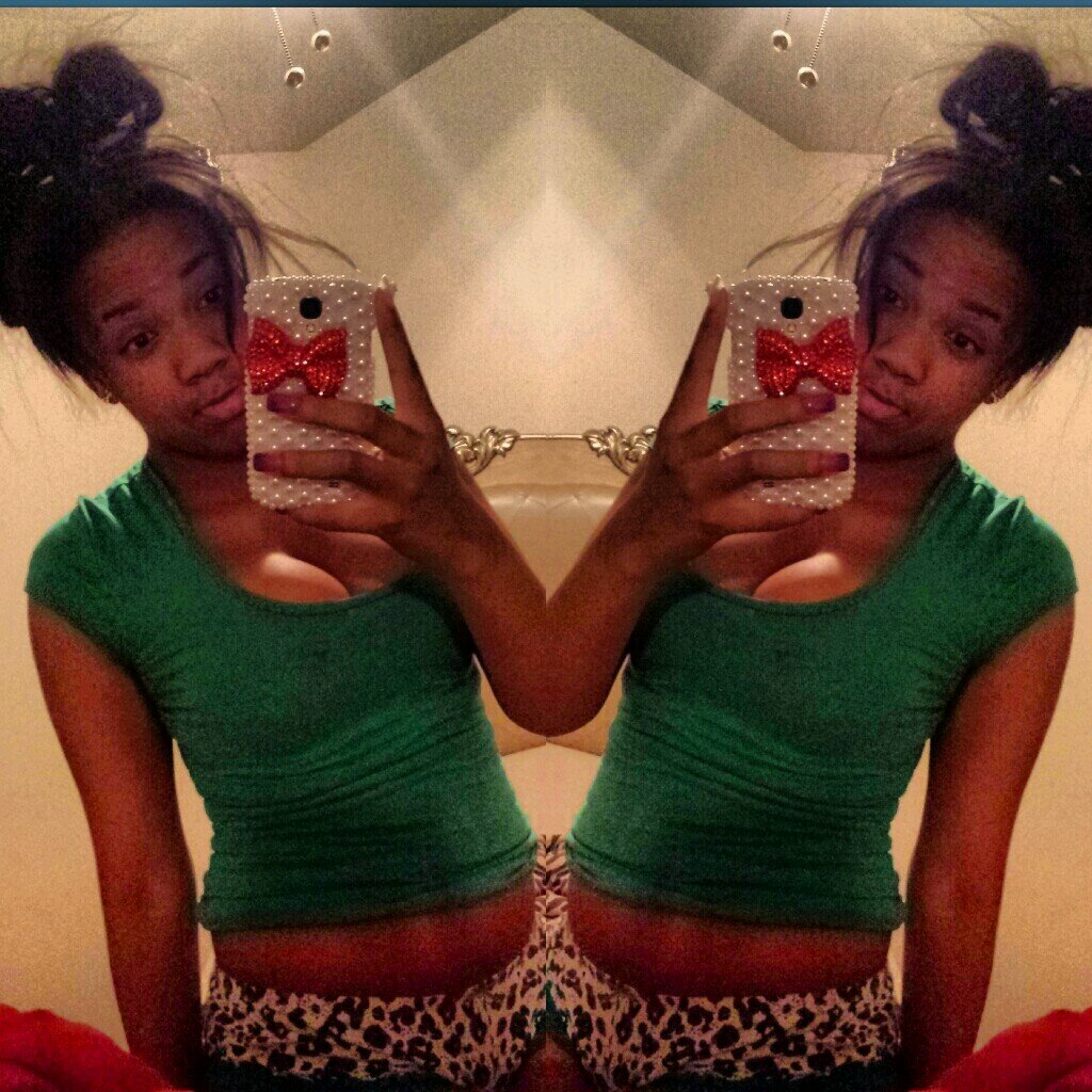 Hey You ? Yes You , Press That Follow Button * Mention  Me ♡♥ # Go Follow My Cousin @ImJessicaaa ♡ $$