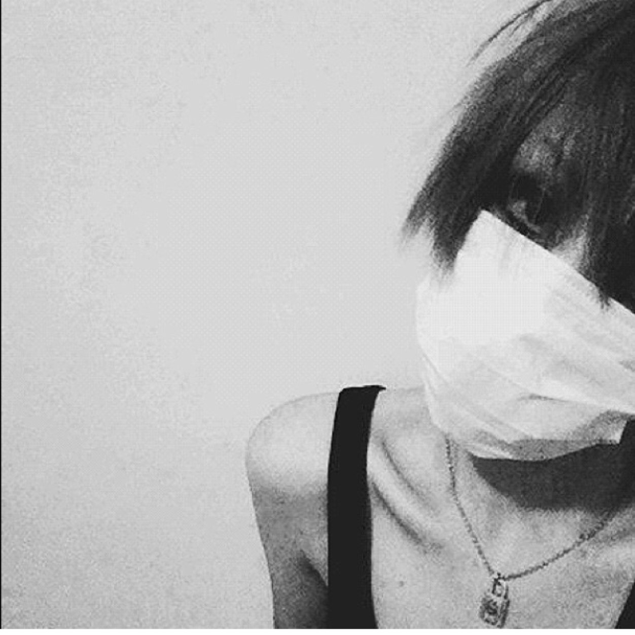 sorrowiz's profile picture. 18 years old ★ manga addict ★ french boy ★ Kpop & Jrock  ♪ Visual Kei ★ metal  #SixthGun   the GazettE • follow back