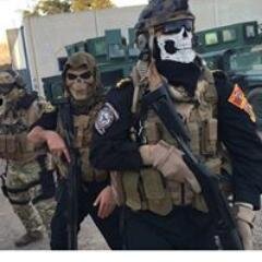عبرناهـــــا الصعـــاب بزود الــــرجال

ورجـــع ذاك الامـــان ولـــذه العيش ..

ومشت بينة السفينة لمرسى الاحلام

الفضل لله ورجال الشرطة والجيش