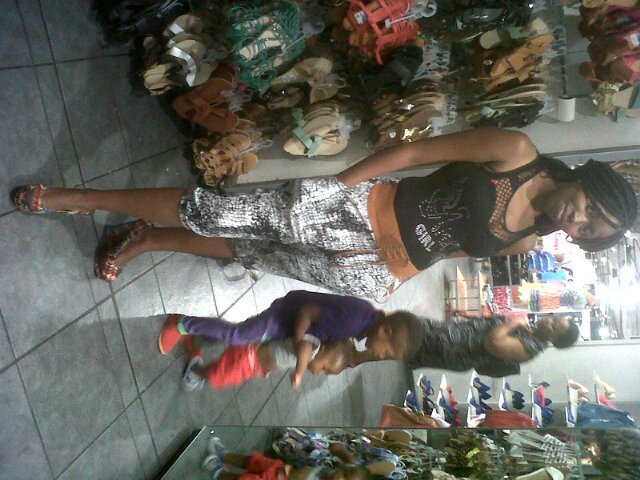 Am a proudly SA's sexy woman wh lyks cuking so mch nd luking forwad to being da best chef ever