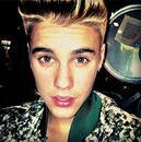 I'm crazy BELİEBER ♥
ı LOVE YOU JUSTİN 
ı LOVE YOU JUSTİN  
♥♥♥♥♥♥♥ JUSTİN'S GİRLFRİEND ♥