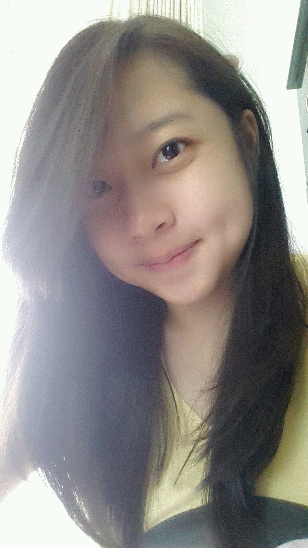 len_valeen's profile picture. I'm a princess because my Father is a King and Jesus is my Prince who was sent to save me