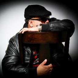 Artista Urbano Peruano que radica en los Estados Unidos llevando el nombre del Peru en todas las redes sociales del Genero Urbano - Reggaeton