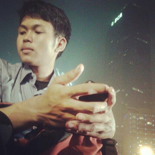 LIVE IS MOVE UP !!!