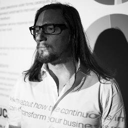 Infographic resume designer and co-founder of https://t.co/9MwvQFGCu7