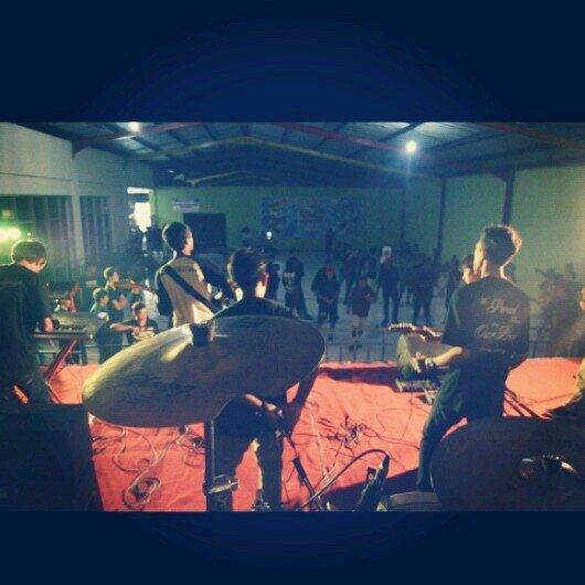 Experimental Deathcore from Indonesia Kediri, East Java ID | For info, Booking & Endorsment: @agengwirra 085736996934/754F1CBD | IG : lastnightwithmama