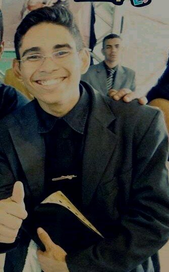 Nao Sou pregador mais falo Aquilo que Yahwveh mandar eu falar.Deus abencoe a Todas as Nacoes