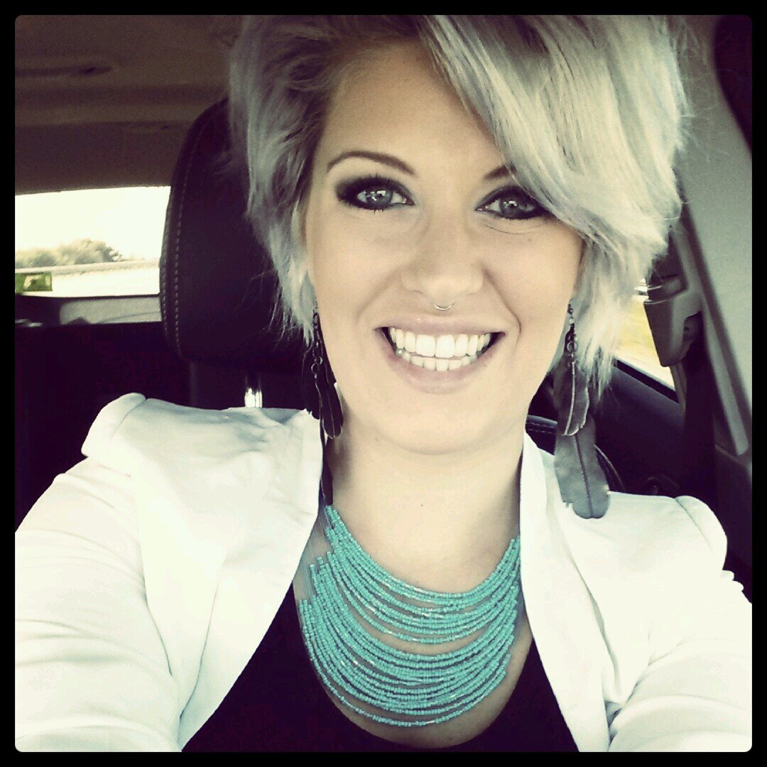 hair. make up. mom. derby girl. dollface crusher. purple. punk rock. living, loving, laughing.