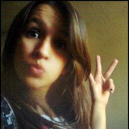 CHEGA JUNTO , SEM BUXIXO ! :3 !