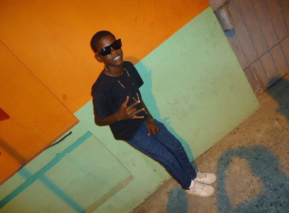 IVO MI VIDAD FELIZ SIN IMPORTAR LO QUE EL EMBIDIOSO HABLE DE MI ♥ Y MANGANDO PILA DE MENORSITAS ♥

#FamososDeSanPedroDeMacoris ♥