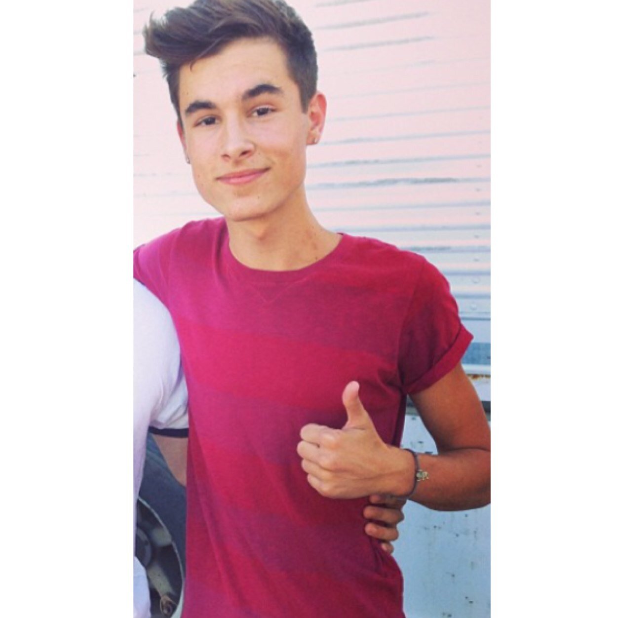 Kian Lawley, Trevor Moran, JC Caylen, Sam Pottorff, Ricky Dillon and Connor Franta. 0/6 :(