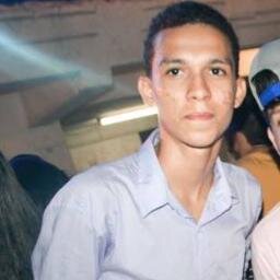 Diferentes de muitos!