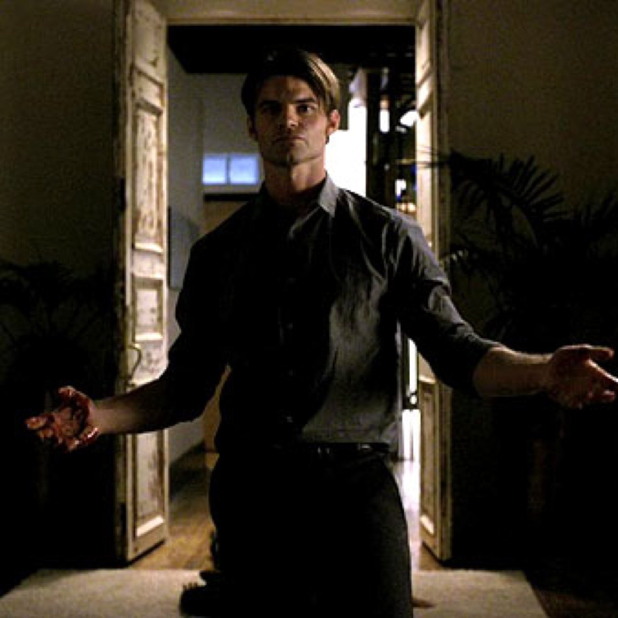 Ruthless, Fearfull, and most of all an Original. What more would you dream of, right? Wrong. |RP/NOT involved with TVD/TO/+18/ Mature/Descriptive.| Watch out.