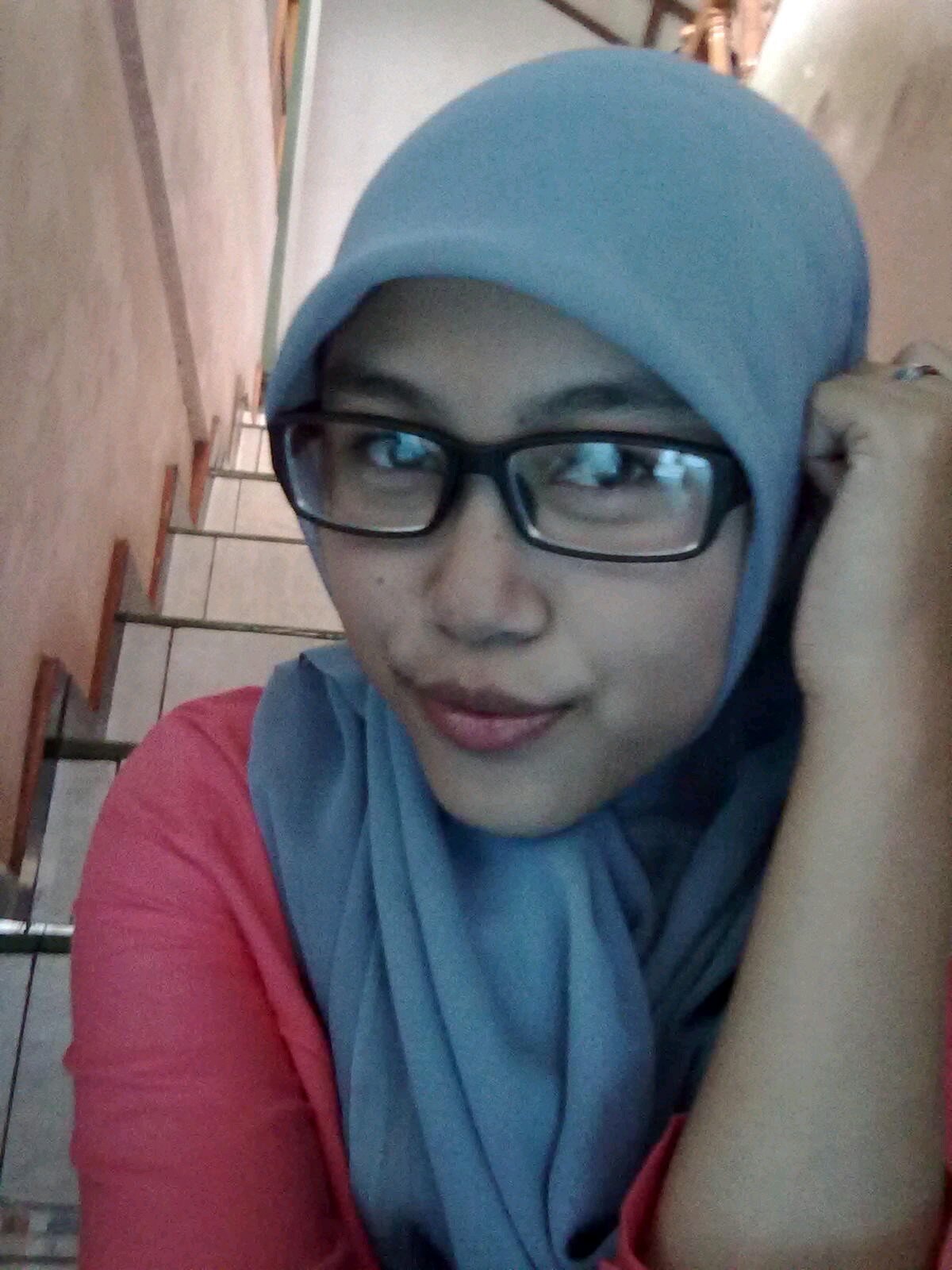 physics,,UIN Malang..
Tetap mencintaimu #MyStar dlm gelapku..
