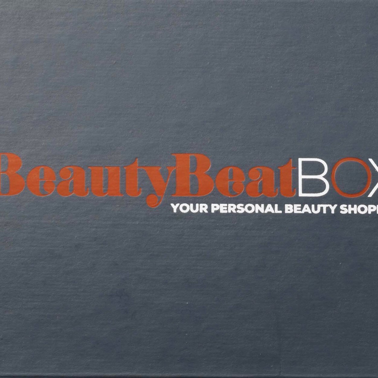 beautybeatbox's profile picture. A quarterly subscription beauty box for women of color delivered right to your doorstep every season!