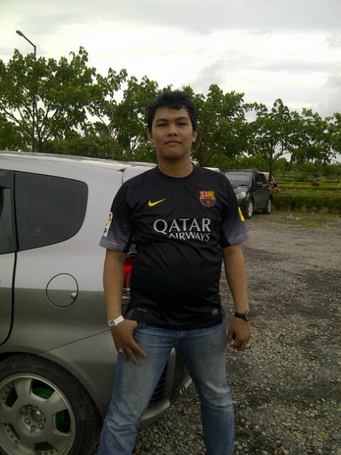 Mil vuit cents noranta nou (1899) No black and red, BLANCO (Madrit) no és sempre bella, Blaugrana in my heart BARÇA.| ªnªk_£ªmªsiª