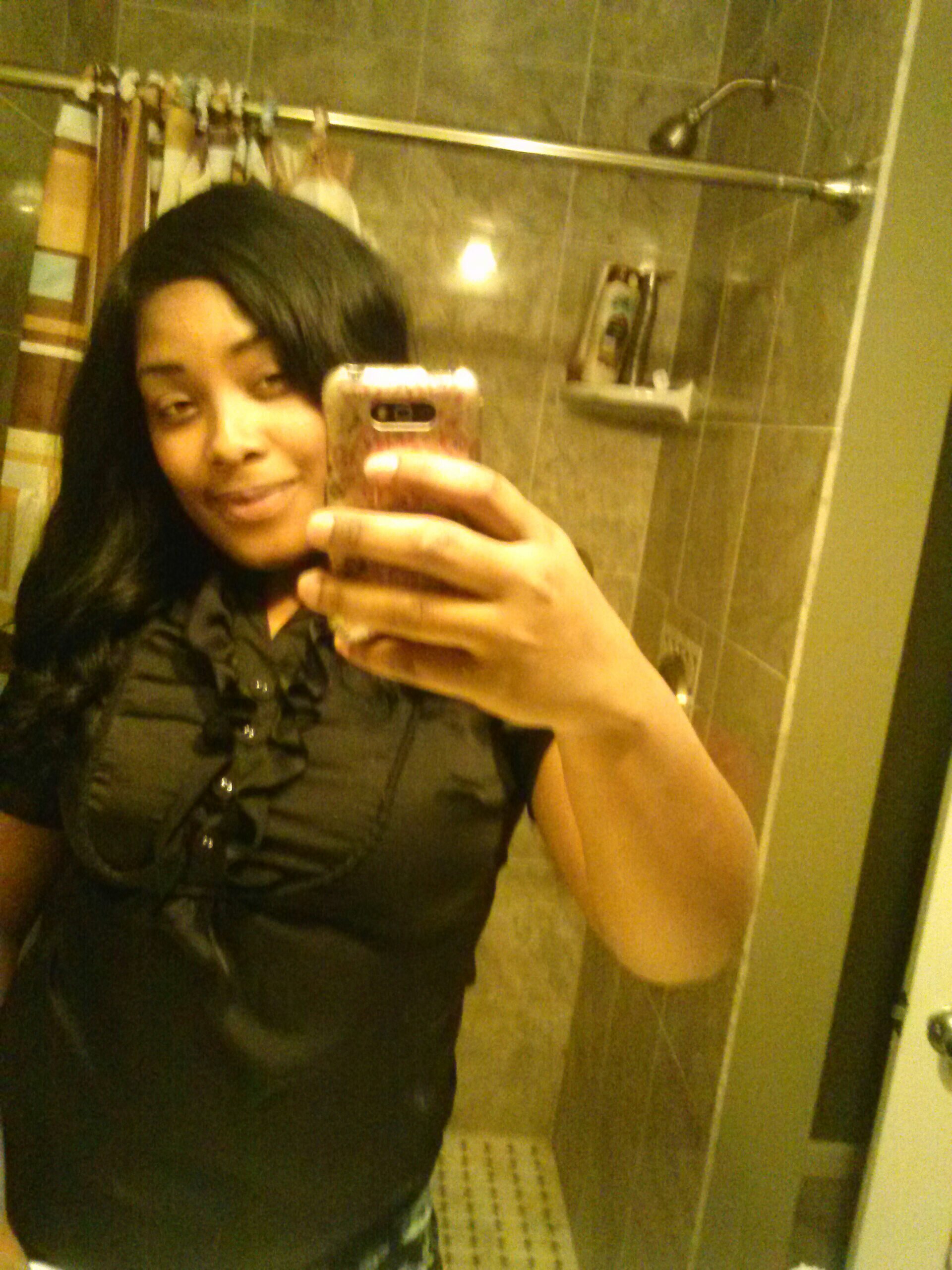 _FineBrown's profile picture. Fuck twitter