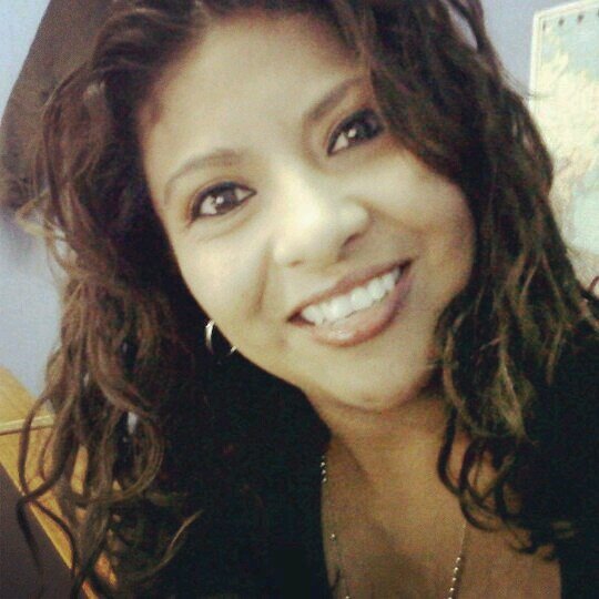 Cuando sonríes tanto como respiras, te das cuenta... de lo hermosa que es la vida ☺