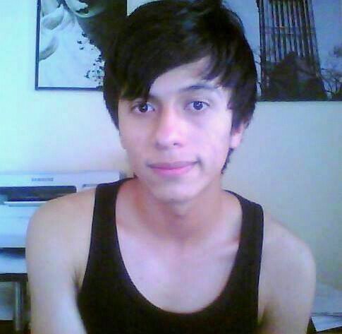 Bueno Soy JOHN ALEJANDRO PEÑA SUAREZ  amante de DIOS Y LA SANTISIMA VIRGEN DEL CARMEN, la musica , la actuacion y tengo un perro.