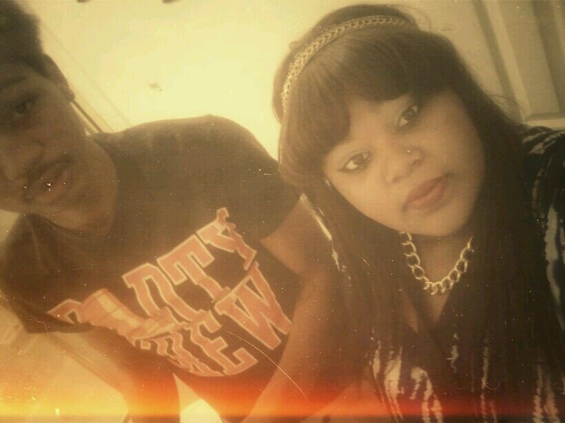 #Follow my main bitches @CallMeRavooooo and @Joni_NykoleHere and im self (:i love me
