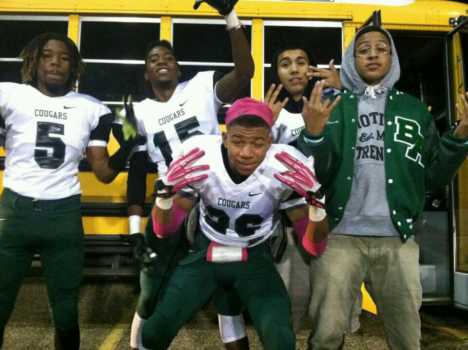 Bethel College Commit #God,Family,Football,..Greatness is not given...Greatness is taken  follow me ill follow back