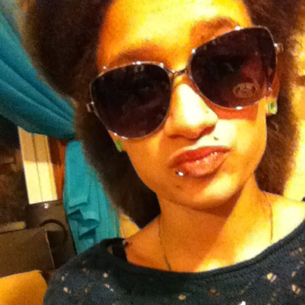 My names ashley williams i have an amazing boyfriend & awesome friends& brother. Live. Laugh. Love. Follow me and ill follow back